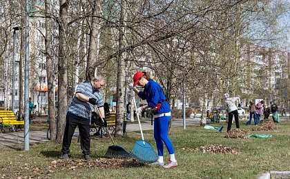 Порядка 600 сургутян присоединились к первому общегородскому субботнику
